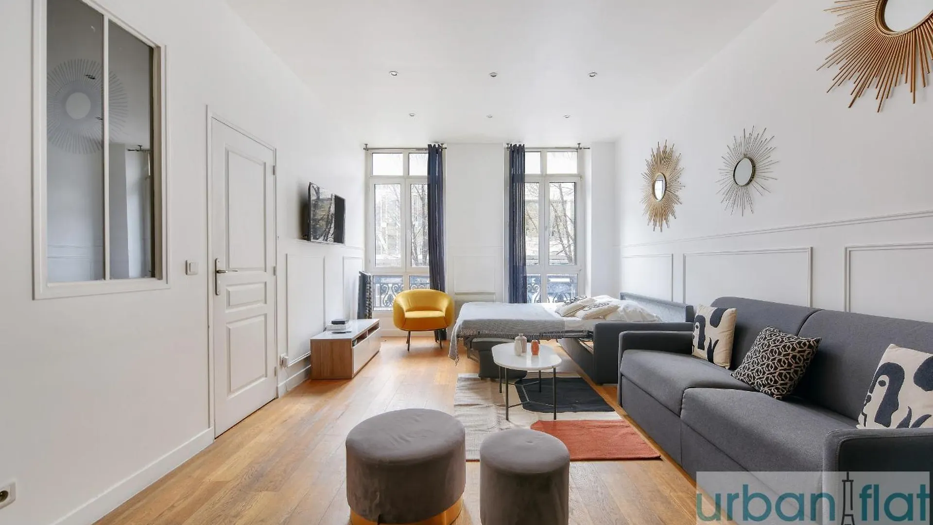 Urban Flat 34 - Beautiful 3 Bedroom Paris Louvre Apartment